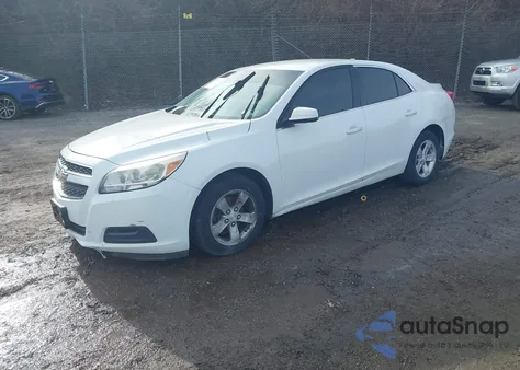 2013 Chevrolet Malibu 1Lt из США, поврежденный, VIN 1G11C5SA5DF196012